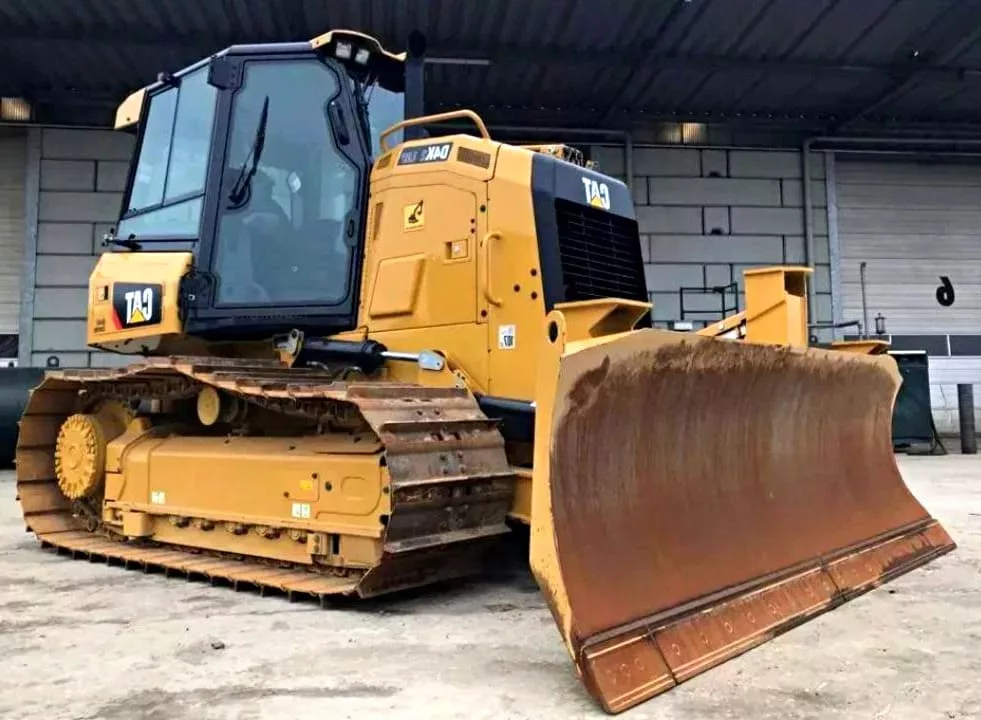 Бульдозер 13,5 тонн Caterpillar D6K