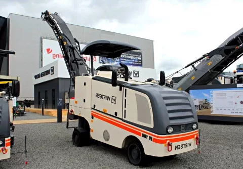 Дорожная фреза Wirtgen W55HR