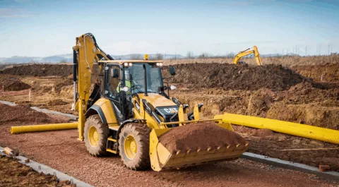 Экскаватор-погрузчик Cat 422F2