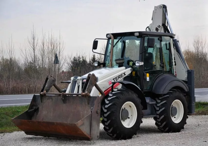 Экскаватор-погрузчик Terex 970