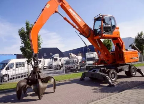Экскаватор с грейфером Doosan S225NLC-V