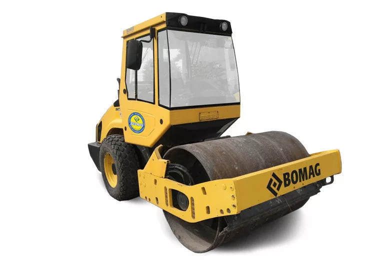 Грунтовой каток 7,5 тонн BOMAG BW 177 D-4