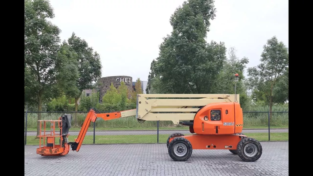 Коленчатый подъёмник JLG 510AJ
