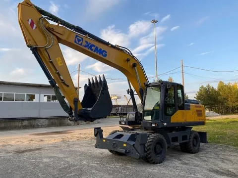 Колёсный экскаватор XCMG XE210WB