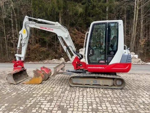 Мини-экскаватор Takeuchi TB 235