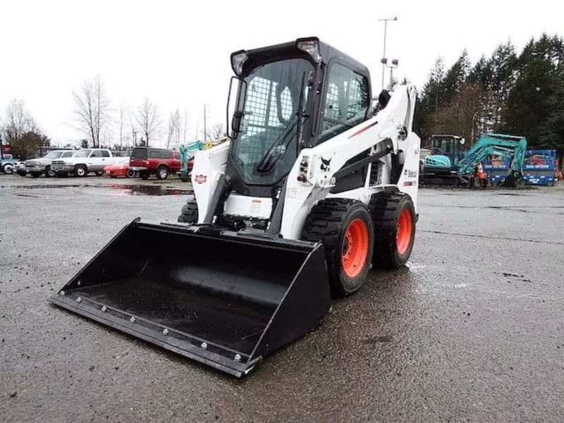 Мини-погрузчик Bobcat S205 (S590)