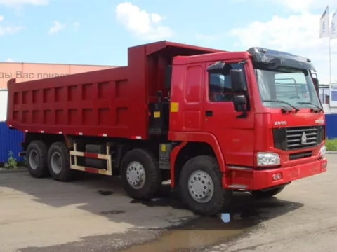 Самосвал HOWO ZZ3407S3567C четырёхосный