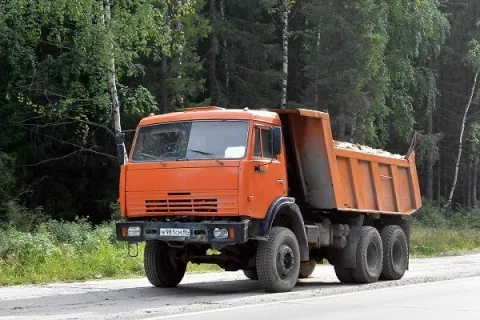 Самосвал КАМАЗ 65111