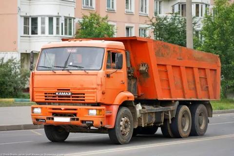 Самосвал КАМАЗ 65116